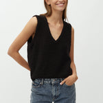 Merac V-M_Black_Model_1