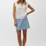 Kaia-M_Light Soft Wash_Model_0