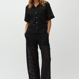 Novra-M_Black_Model_0