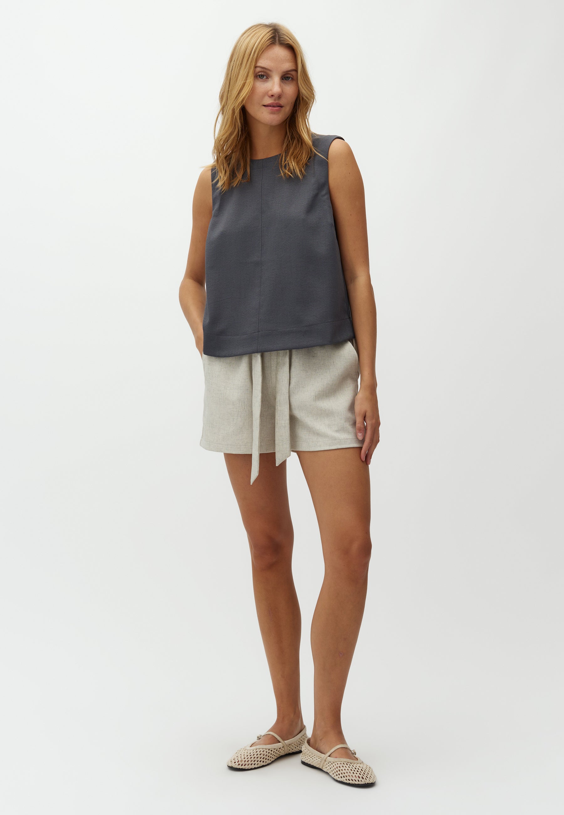 Tytus-M_Bering Blue_Model_3