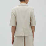 Morven-M_Natural Linen_Model_1