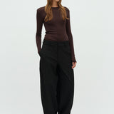 Silira-M_Black_Model_0