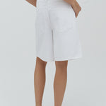 Talina-M_White_Model_2