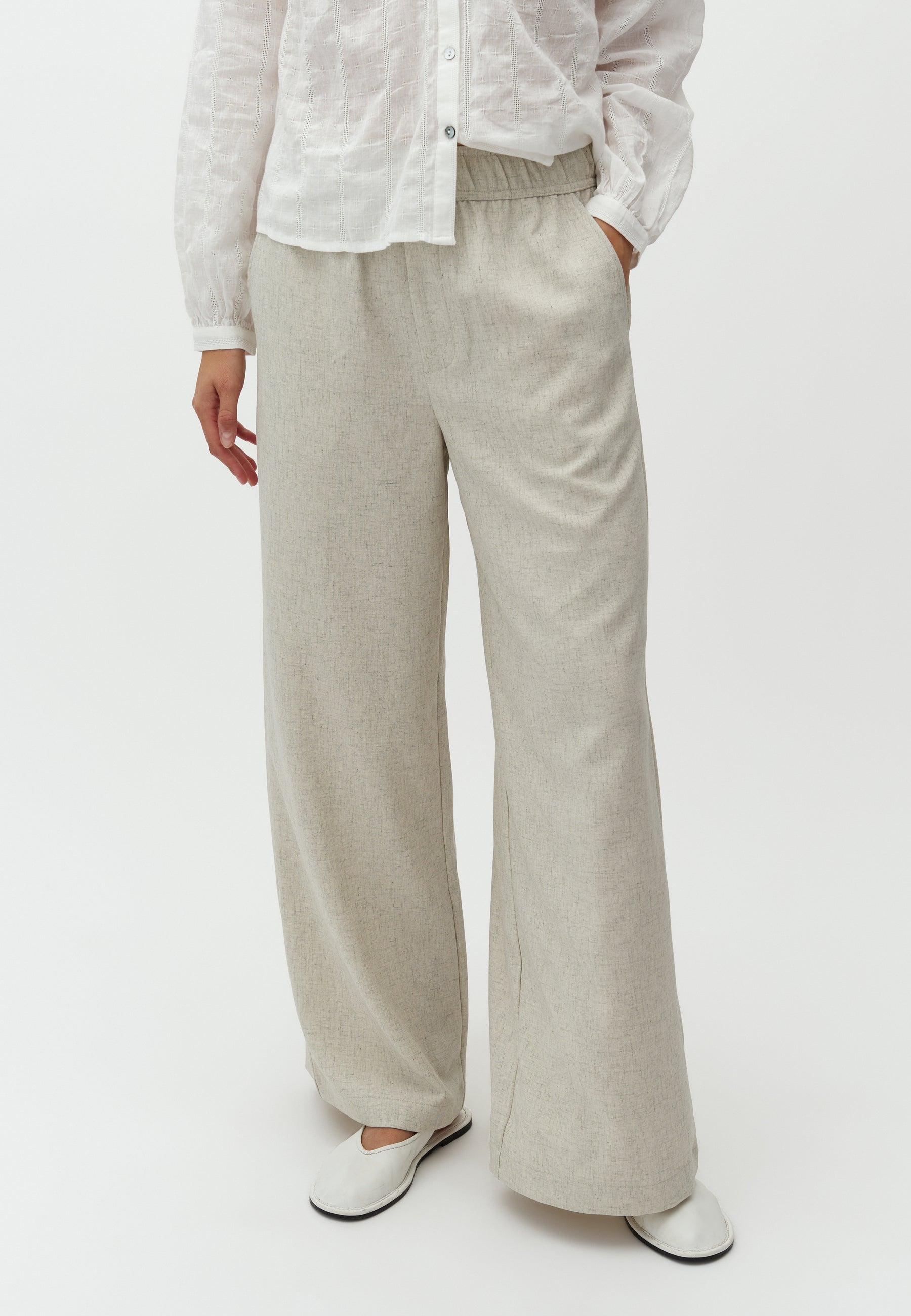 Asaka-M_Sand Melange_Model_0