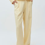 Daniello-M_Summer Yellow_Model_1