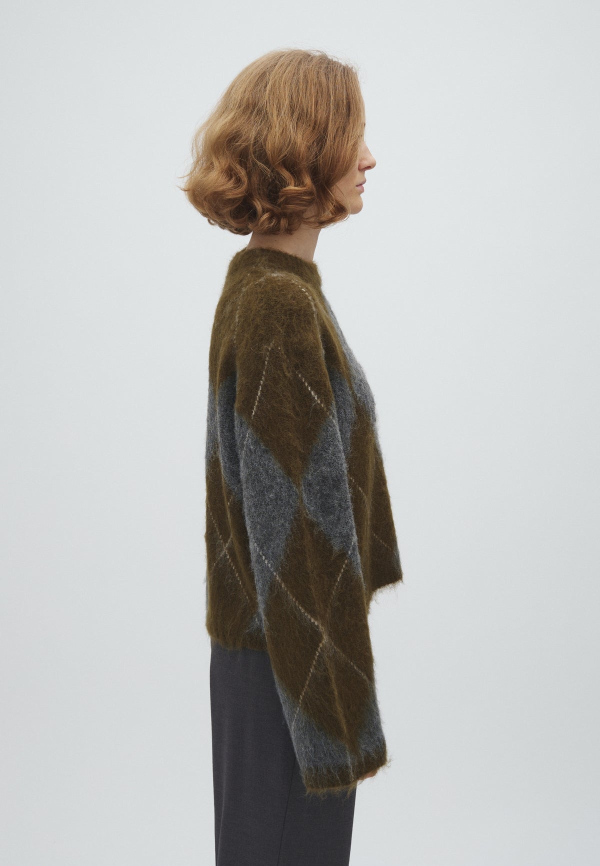 Zelie-M_Argyle Olive_Model_2