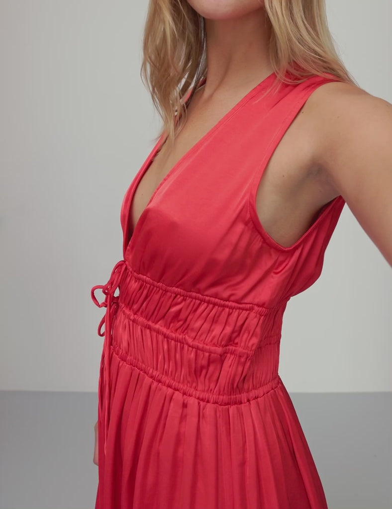 Marja-M_Rococco Red_Video_0