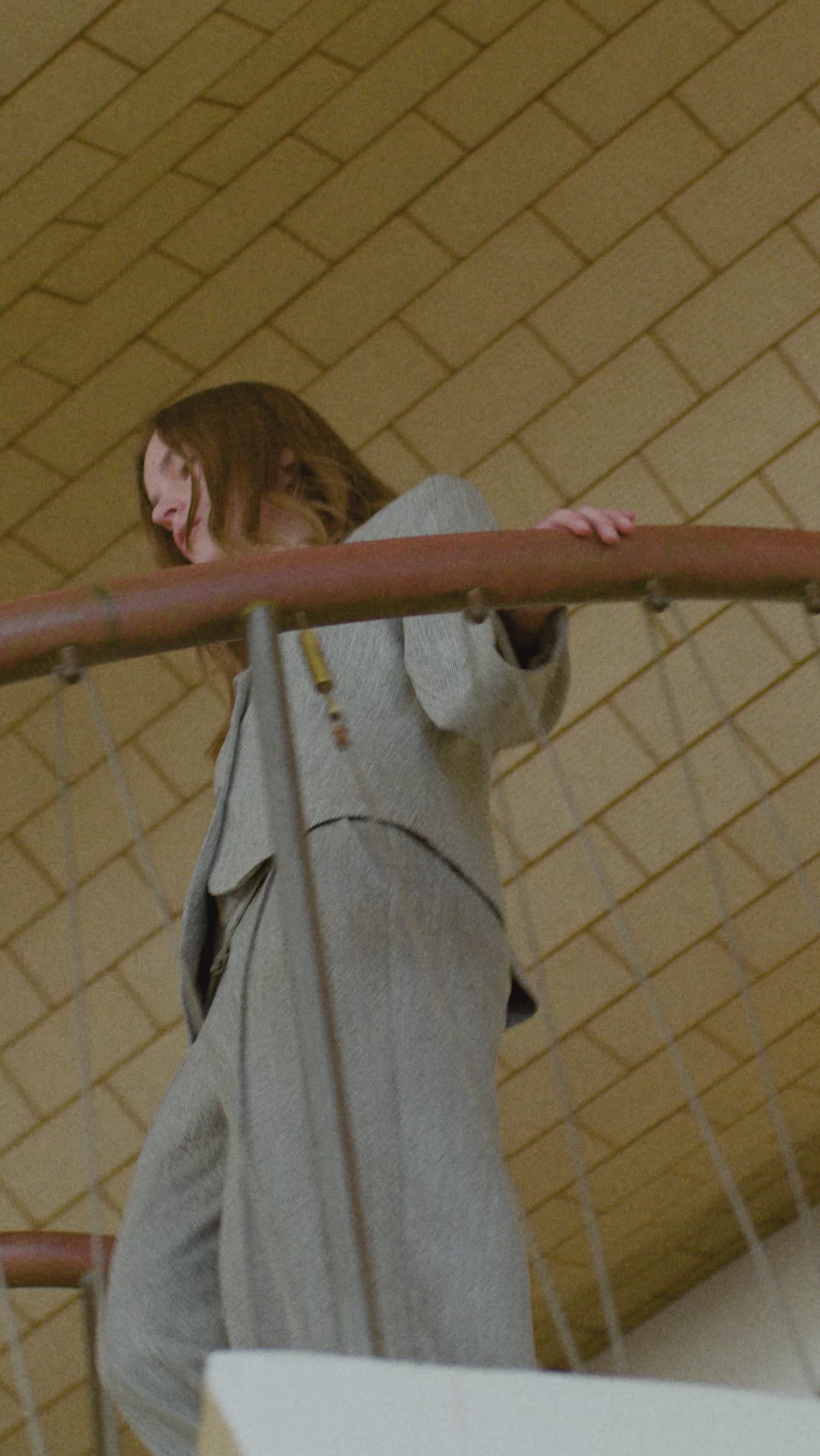 Niona-M_Pepper Grey Melange_Video_1