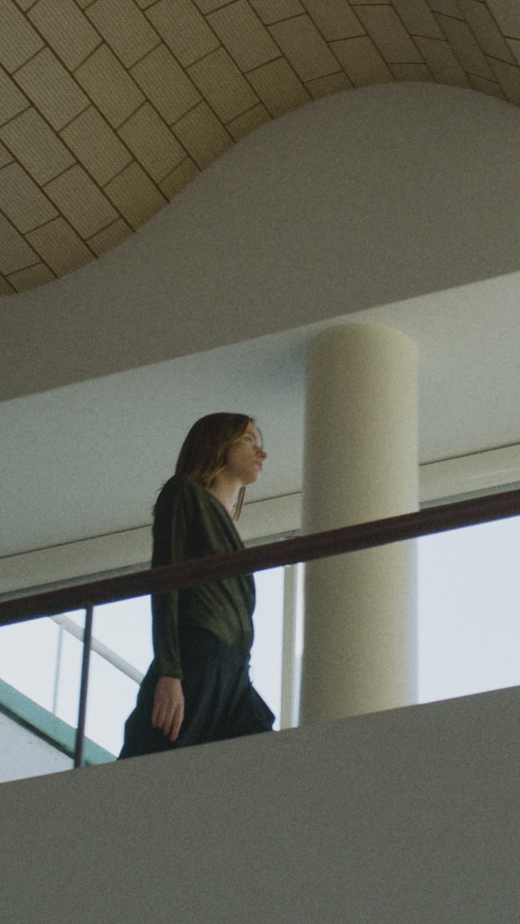 Lione_Pine Green_Video_1