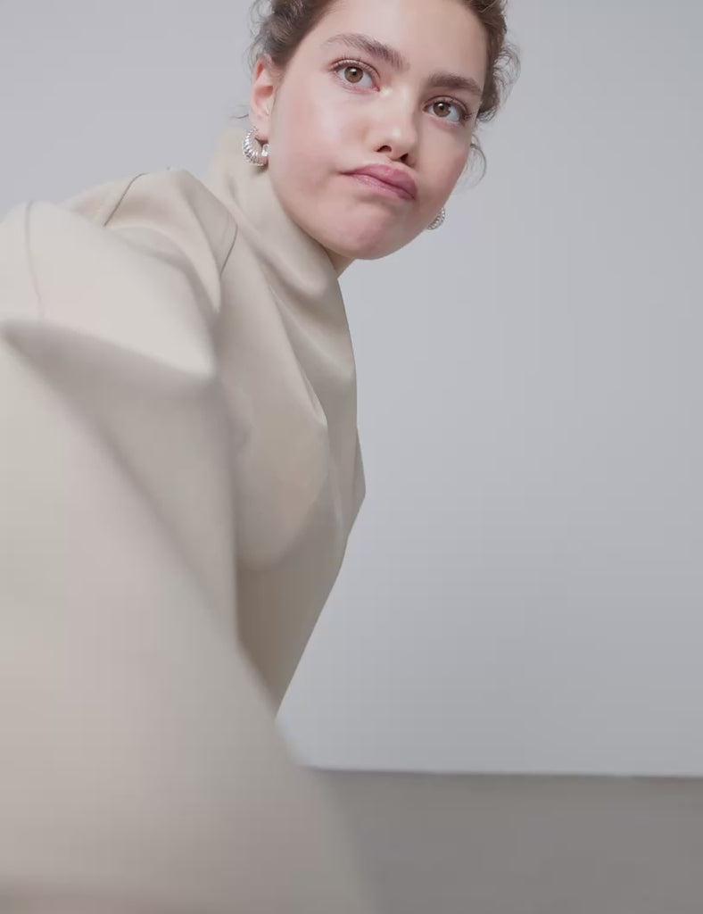 Paloa-M_Light Sand Melange_Video_0