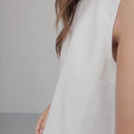 Rihne-M_White_Video_0