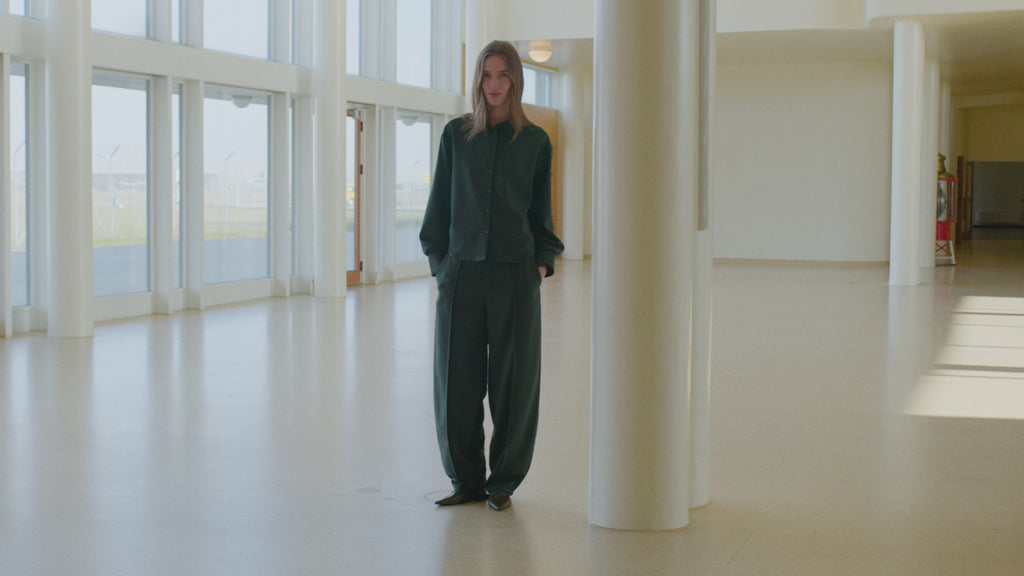 Cammia-M_Pine Green_Video_2