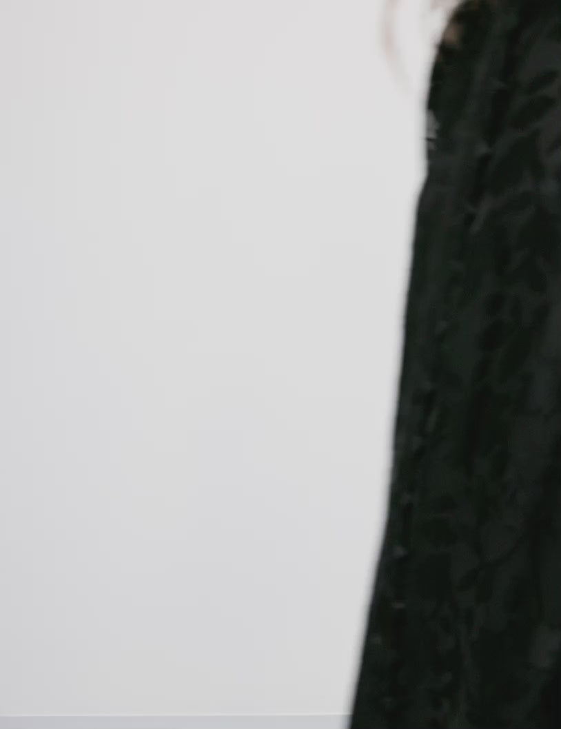 Nulia-M_Black_Video_0