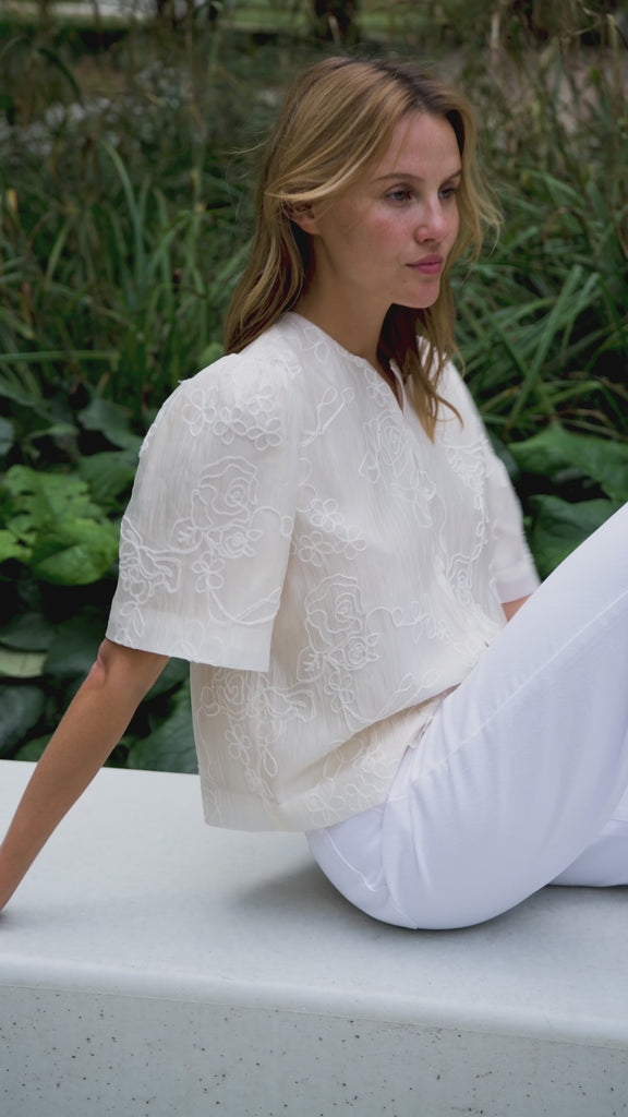 Nyphera-M_Sugar_Video_5