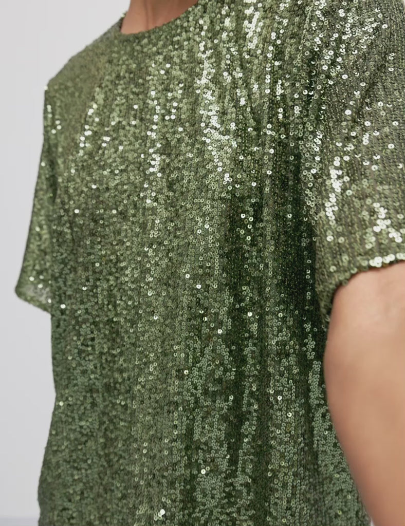 Emrilla-M_Beetle Green_Video_0