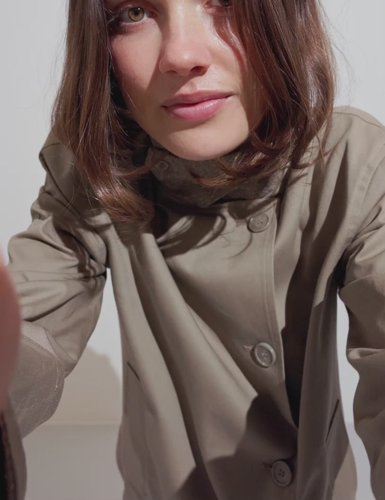 Bavina-M_Brindle Sand_Video_8