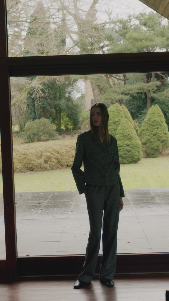 Fergi-M_Charcoal Melange__0